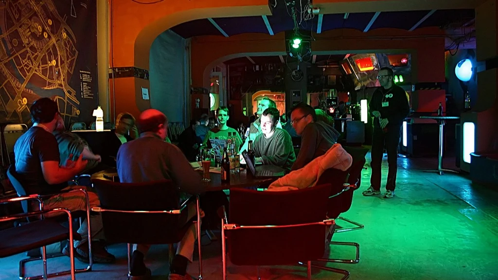 C base mot hackerspace tai Berlin